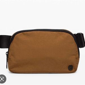 BRAND NEW Lululemon belt bag